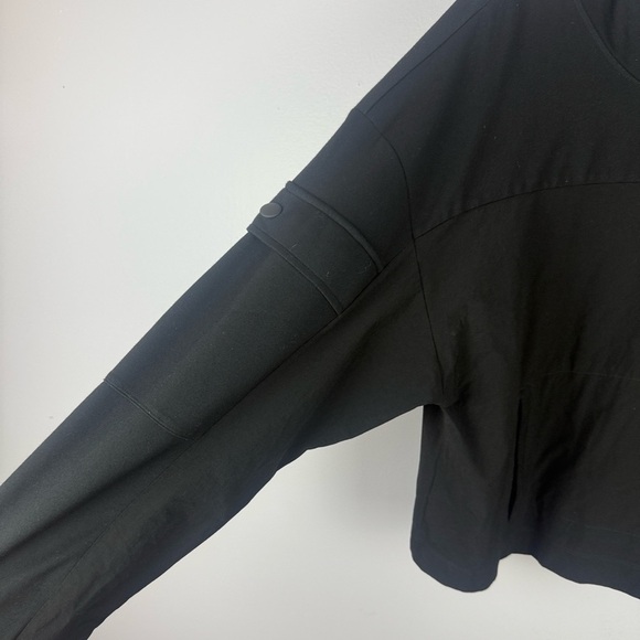 CAbi Black Quantum Hooded Cropped Pullover Sweatshirt Size XL - Picture 13 of 13